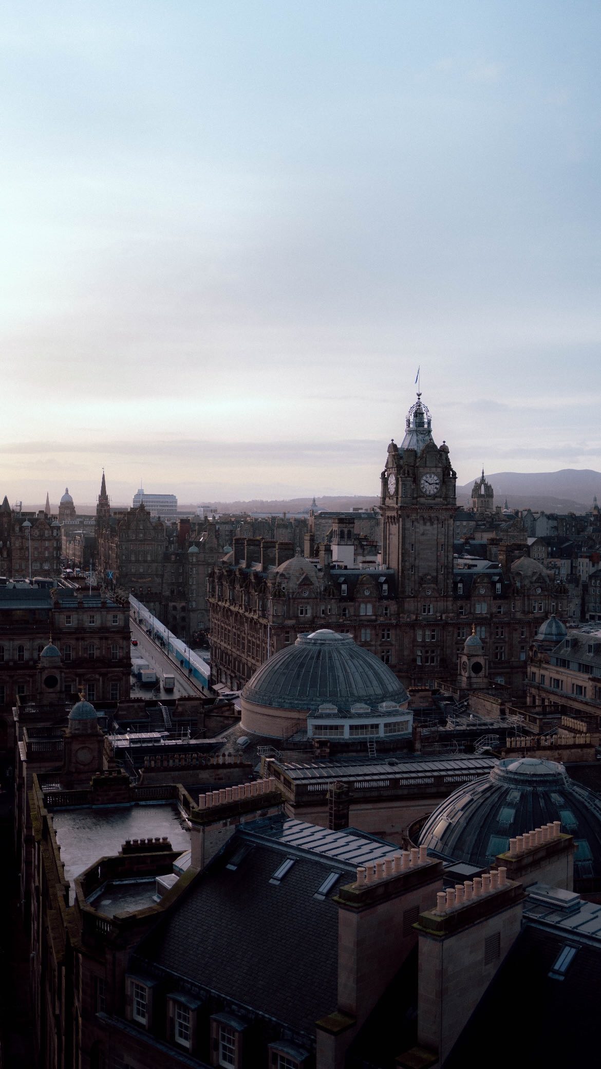 Here’s a short BTS video from our recent shoot in rainy Edinburgh with my trusted colleague, Cas (@cavarai) Despite the weather, we had a great time filming at a beautiful location. Stay tuned🫶

#videoproductioncompany #filmset #videoshooting #sonycamera #sonycinemaline #cinemacamera #camerasetup #cameragear #cameraframes #videocreator #cameraoperator #dop #doplife #videomakerlife #videoset #kamera #videoproduction #videoshoot #filmmakerslife #filmmakers #filmmaking #filmmaker #🎥 #bts #teamwork #fx3 #filmcrew #onset #behindthescenes